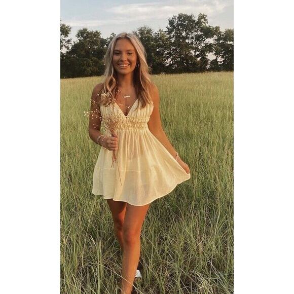 Love Tree Dresses & Skirts - Love Tree Woven Solid Mini Tiered Cami Dress-Medium-NWT